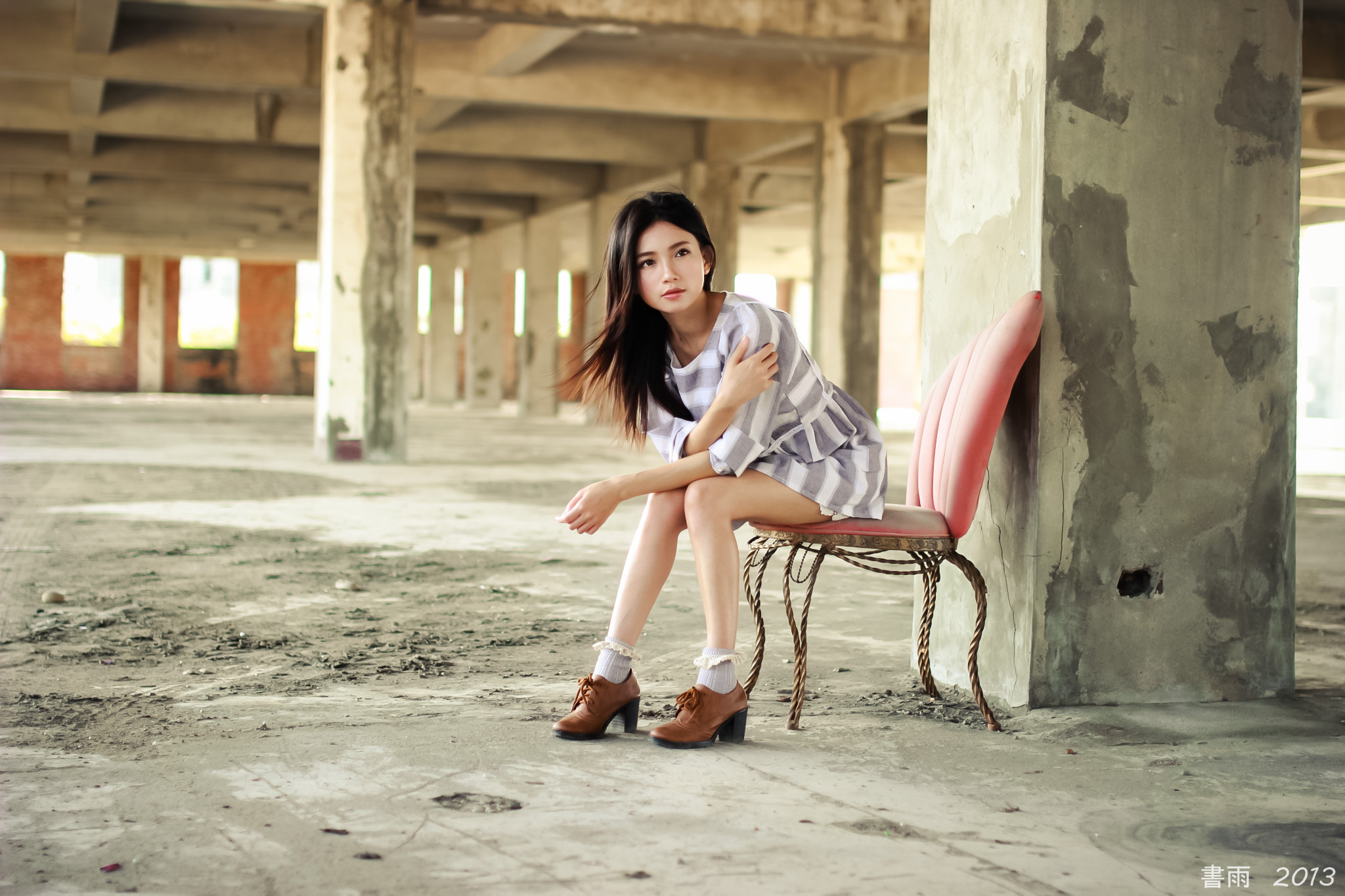 [Beautyleg番外篇]2013-10-12 可艾彰滨废墟外拍